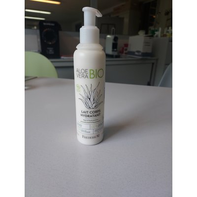 MOISTURIZING BODY LOTION WITH ALOE VERA - FREDERIC M - Body