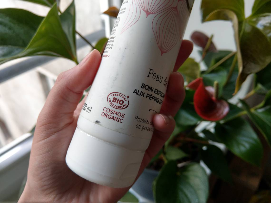 photo-produit-avec-logo-cosmos-organic