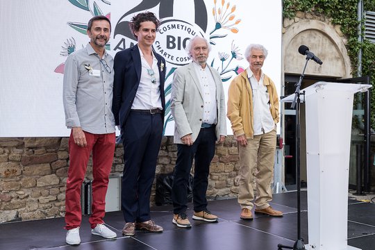Former presidents of Cosmébio during the 20th anniversary of the association - ©Marianne Louge Photography ©Marianne-Louge cosmebio 20 ans