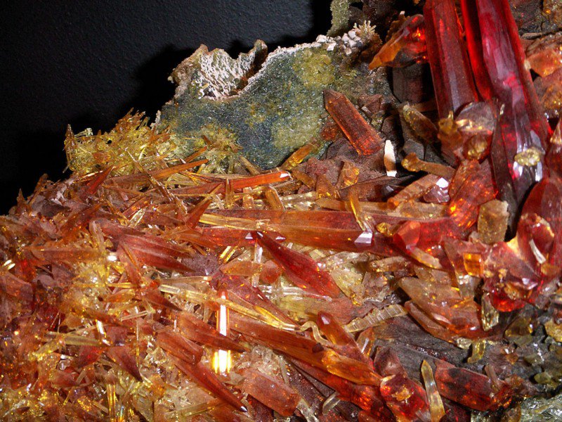 photo-zincite-mineral
